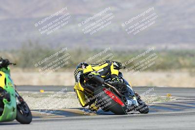 media/Dec-04-2025-Racers Edge (Thu) [[5ebc9f124d]]/2-A Group/5-Session 3 (Turn 14 Backside)/